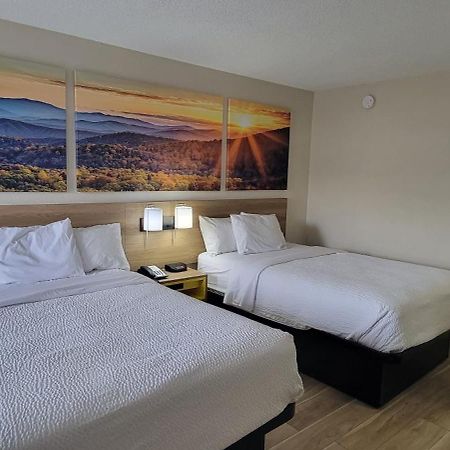 Days Inn By Wyndham Salem Buitenkant foto